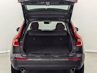 Used Volvo XC60 Momentum 190 HP (139 kW) 2018 Grey SUV