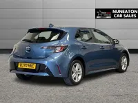 Used Toyota Corolla 122 HP (89 kW) 2020 Blue Hatchback