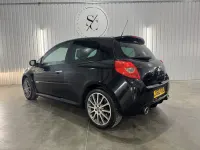 Used Renault Clio 201 HP (147 kW) 2010 Black Hatchback