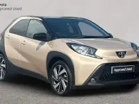 Used Toyota Aygo X 72 HP (52 kW) 2024 Ginger beige bitone SUV