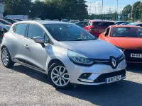 Used Renault Clio Dynamique 2017 Silver Hatchback