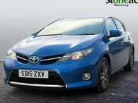 Used Toyota Auris Plus 101 HP (74 kW) 2014 Blue Hatchback