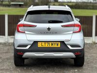 Second-hand Renault Captur Version S 2021 Gri SUV