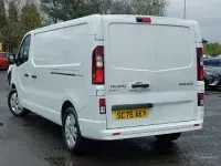 Nuevo Renault Trafic 2025 Blanco Monovolumen