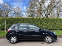 Used Kia Rio 2011 Black Hatchback