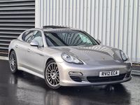 Used Porsche Panamera 250 HP (183 kW) 2012 Silver Hatchback