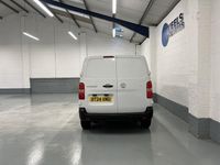 Used Vauxhall Vivaro S 120 HP (88 kW) 2024 White MPV
