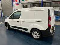 Used Ford Transit Connect 100 HP (73 kW) 2019 White MPV