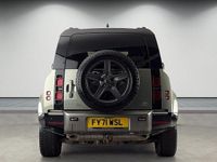Usado Land Rover Defender SE Dynamic 2021 Verde SUV