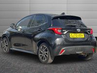Used Toyota Yaris Hybrid Design 116 HP (85 kW) 2022 Black Hatchback