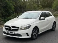 Begagnad Mercedes A160 Executive 2017 Vit Halvkombi