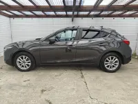 Usado Mazda 3 121 HP (88 kW) 2018 Cinzento Citadino