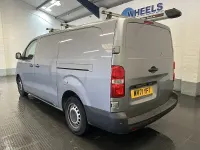 Used Vauxhall Vivaro Edition 100 HP (73 kW) 2021 Grey MPV