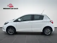 Used Toyota Yaris 109 HP (80 kW) 2019 White Hatchback