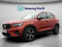 Used Volvo XC40 Plus 197 HP (144 kW) 2022 Red SUV