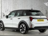 Usado Mini Cooper Hatch 113 kW (154 HP) 2025 Branco Citadino