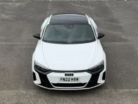 Begagnad Audi e-tron GT quattro Advanced 475 kW (646 HK) 2022 Vit Sedan