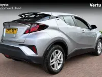 Used Toyota C-HR 122 HP (89 kW) 2023 Silver SUV