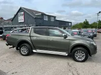 Used Mitsubishi L200 178 HP (130 kW) 2018 Green Pickup