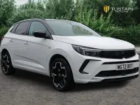 Second-hand Vauxhall Grandland X Ultimate 130 CP (95 kW) 2022 Alb SUV