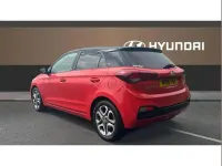 Used Hyundai i20 84 HP (61 kW) 2019 Red Hatchback