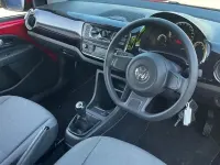 Usado VW up! move up! 60 HP (44 kW) 2014 Vermelho Citadino