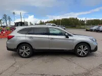 Używany Subaru Outback Premium 175 KM (128 kW) 2018 Złoty Kombi