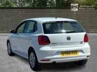 Used VW Polo SE 90 HP (66 kW) 2015 White Hatchback