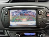 Used Toyota Yaris Hybrid 2014 White Hatchback