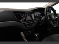 Second-hand VW Polo Life 80 CP (58 kW) 2024 Albastru Hatchback