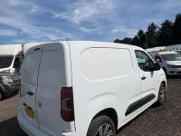 Used Vauxhall Combo Sportive 100 HP (73 kW) 2020 White MPV