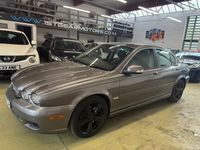 Usado Jaguar X-type SE 2009 Cinzento Sedan