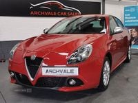 Used Alfa Romeo Giulietta 120 HP (88 kW) 2017 Red Hatchback