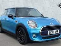 Used Mini Cooper Hatch 134 HP (98 kW) 2016 Blue Hatchback
