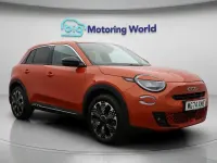 Usado Fiat 600 La Prima 101 HP (74 kW) 2024 Laranja SUV