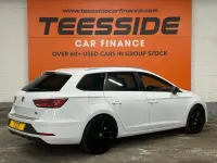 Used Seat Leon FR 150 HP (110 kW) 2017 White Estate