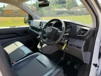 Used Vauxhall Vivaro Sportive 100 HP (73 kW) 2019 White MPV