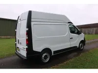 Used Vauxhall Vivaro S 125 HP (91 kW) 2019 White MPV