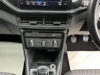 Usado VW T-Cross SE 95 HP (69 kW) 2022 Cinzento SUV
