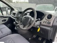 Used Renault Trafic Business 125 HP (91 kW) 2017 White MPV