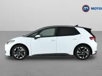 Used VW ID.3 Pro 150 kW (204 HP) 2025 White Hatchback