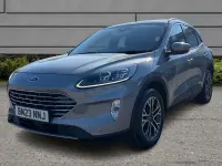 Usado Ford Kuga Titanium 147 CV (108 kW) 2023 Plateado SUV
