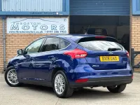 Used Ford Focus Zetec 120 HP (88 kW) 2018 Blue Hatchback