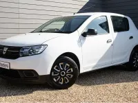 Used Dacia Sandero Acces 71 HP (52 kW) 2018 White Hatchback