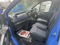 Used Vauxhall Vivaro 125 HP (91 kW) 2018 Blue
