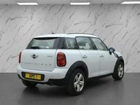 Used Mini Cooper 122 HP (89 kW) 2014 White Hatchback