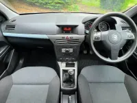 Used Vauxhall Astra Club 2006 Silver Hatchback