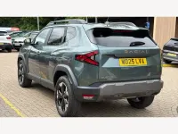 Used Dacia Duster Extreme 2025 Green Estate