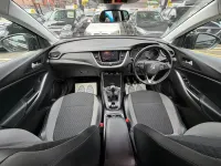 Used Vauxhall Grandland X Sport 120 HP (88 kW) 2018 Black SUV