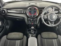 Gebraucht Mini Cooper S Hatch 189 PS (139 kW) 2020 Grau Kleinwagen